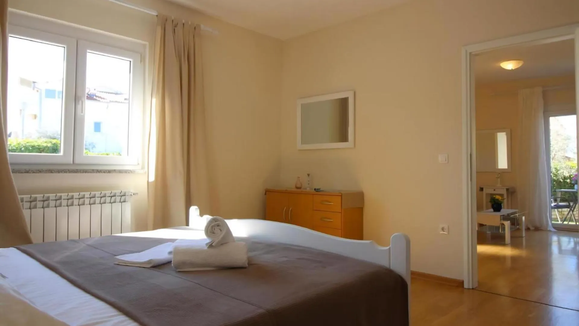 Ferienwohnung Paradiso 1 Mit Pool Porec Apartment