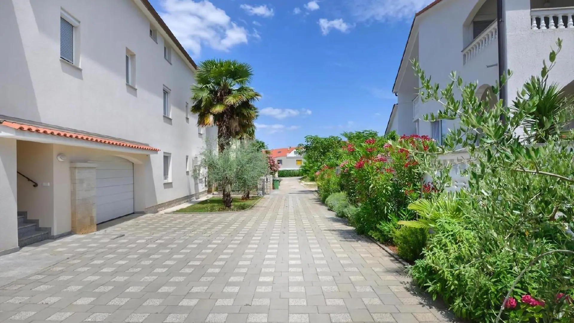 Ferienwohnung Paradiso 1 Mit Pool Porec 0*,  Croatia