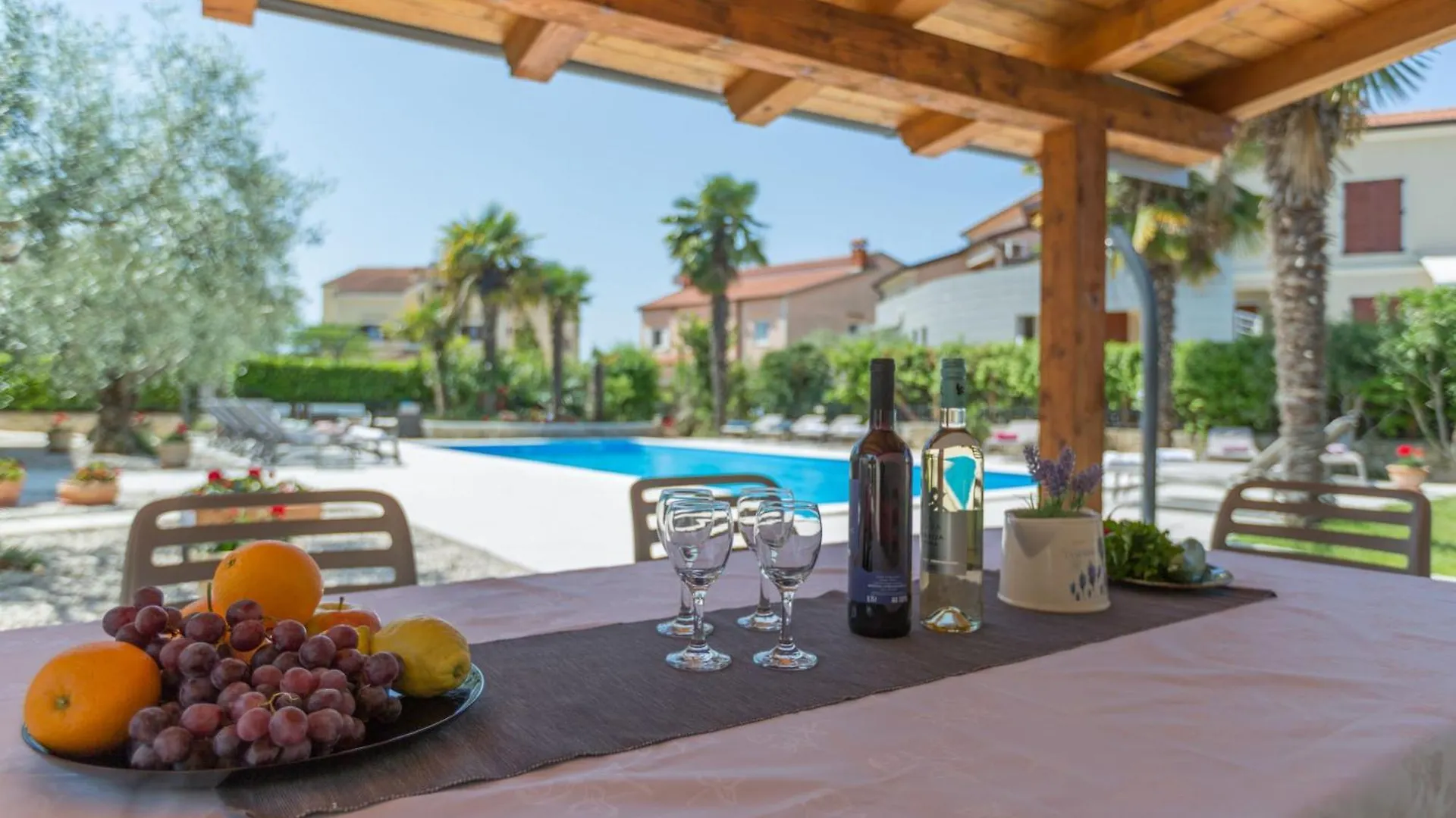 Ferienwohnung Paradiso 1 Mit Pool Porec Apartment